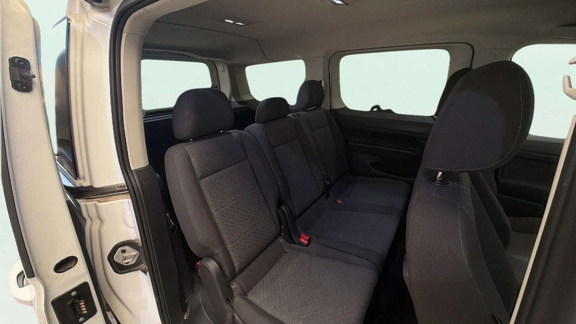 Ford Grand Tourneo Connect 1.5 EcoBoost Titanium - foto 16