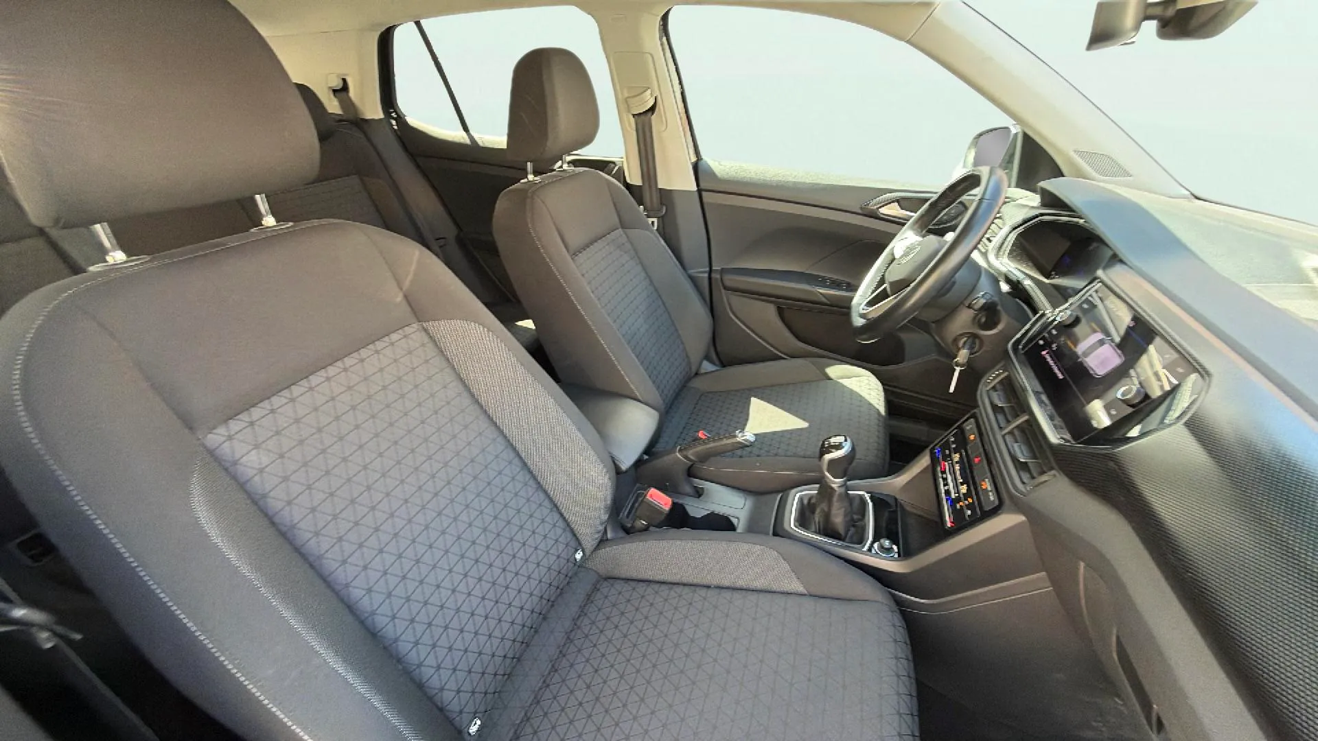 Volkswagen T-Cross Advance 1.0 TSI - foto 14