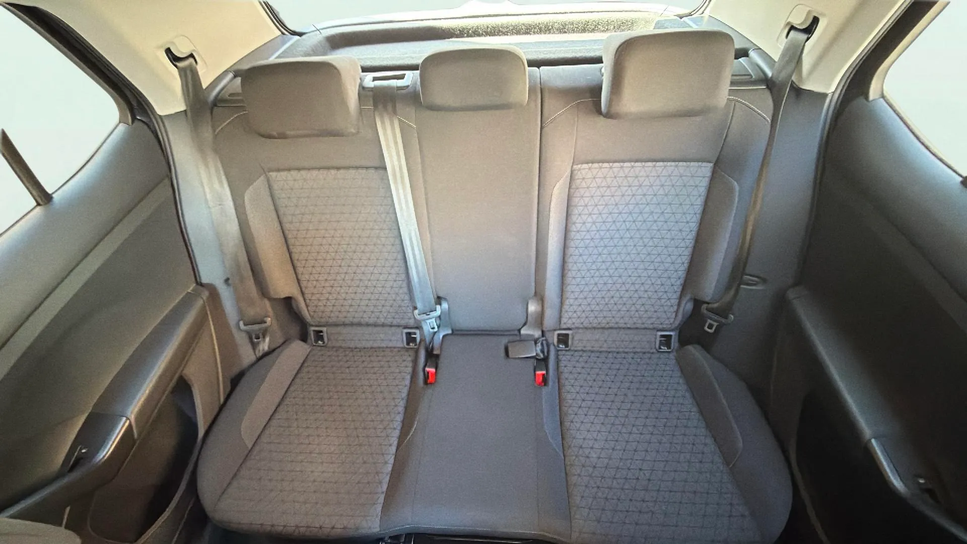 Volkswagen T-Cross Advance 1.0 TSI - foto 16