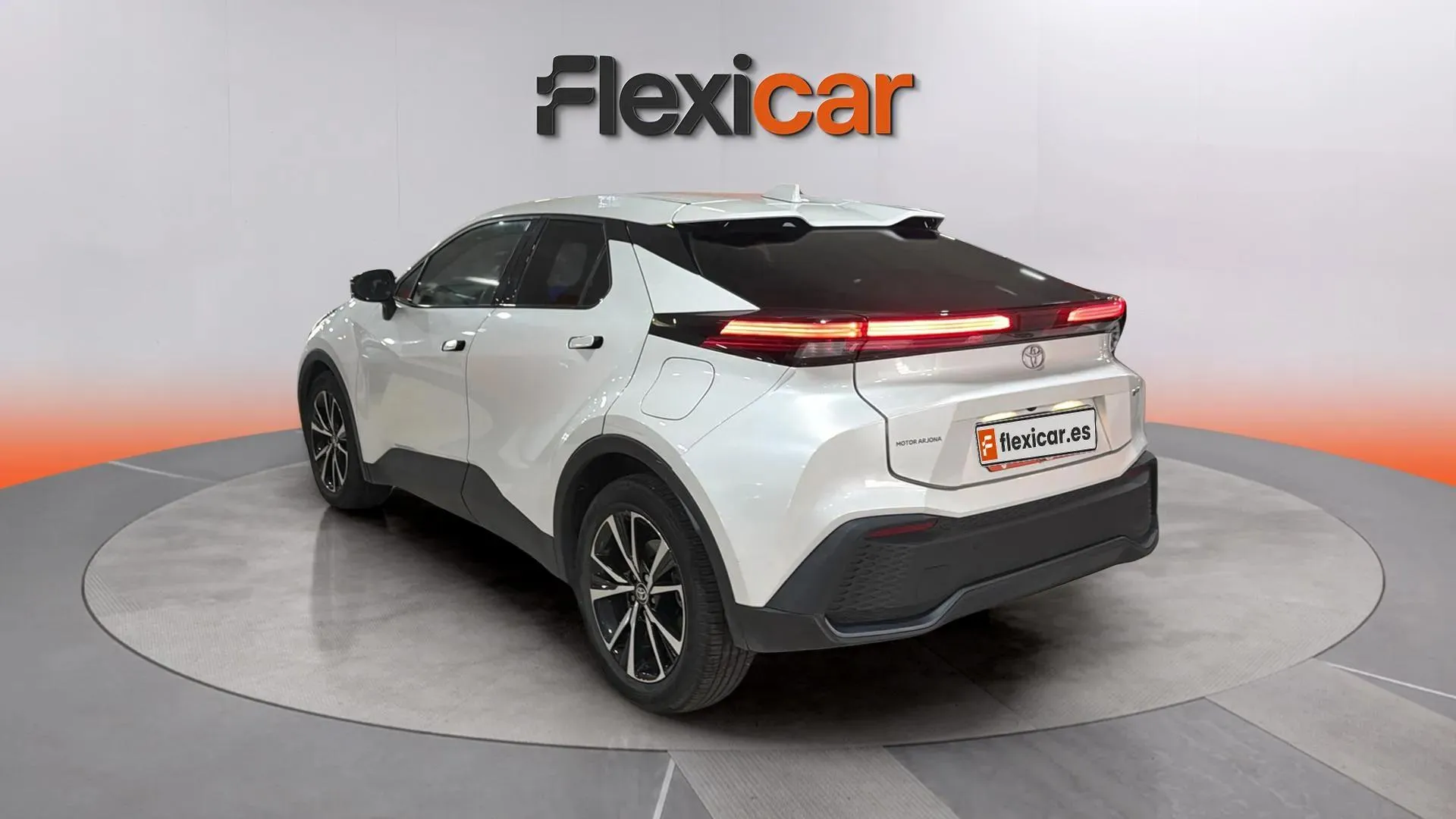 Toyota C-HR 1.8 140H Active - foto 4