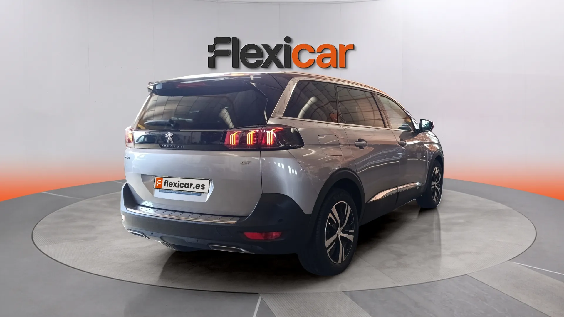Peugeot 5008 1.5 BlueHDi GT EAT8 - foto 3