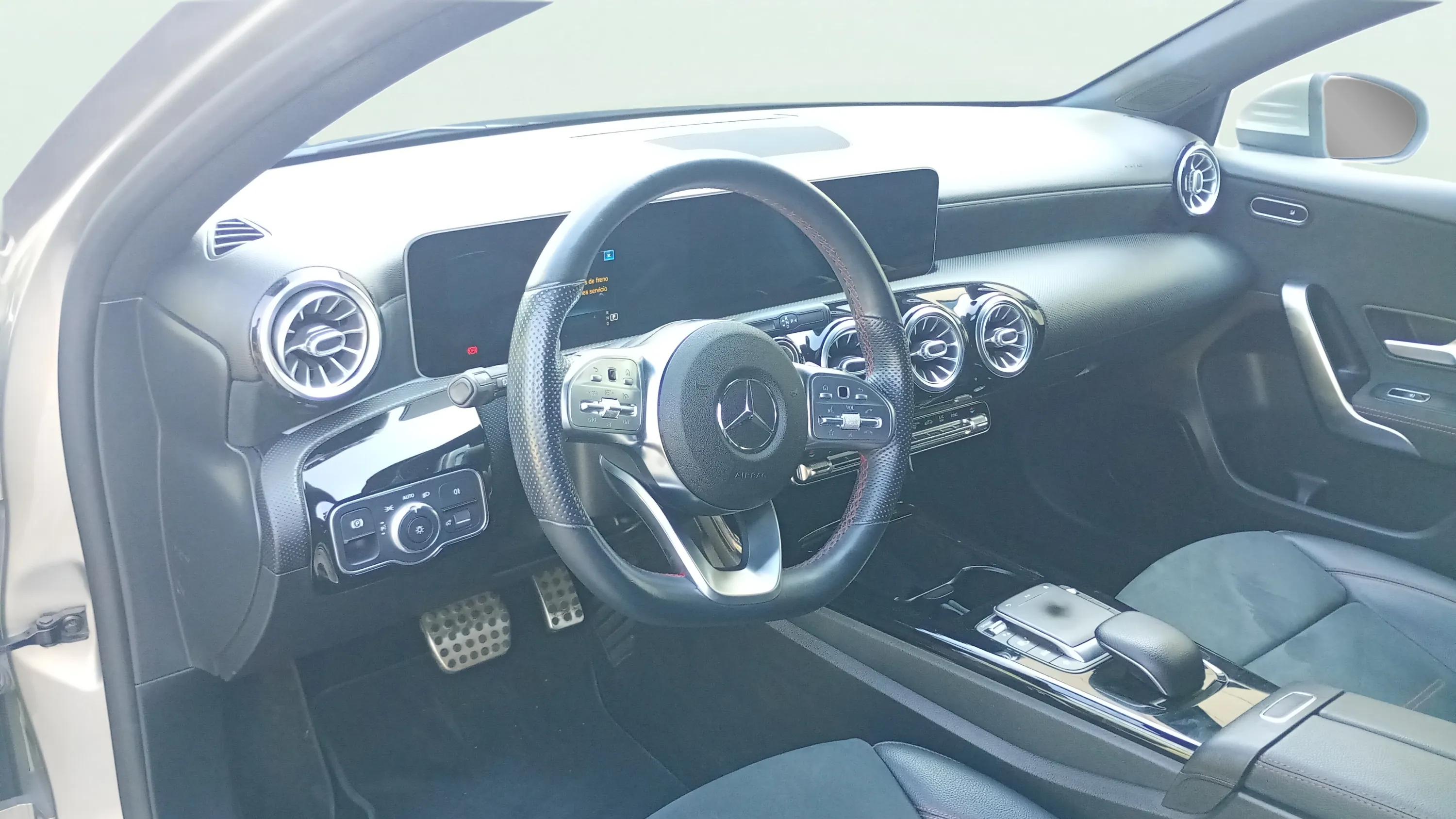 Mercedes-Benz Clase A A 180 - foto 17