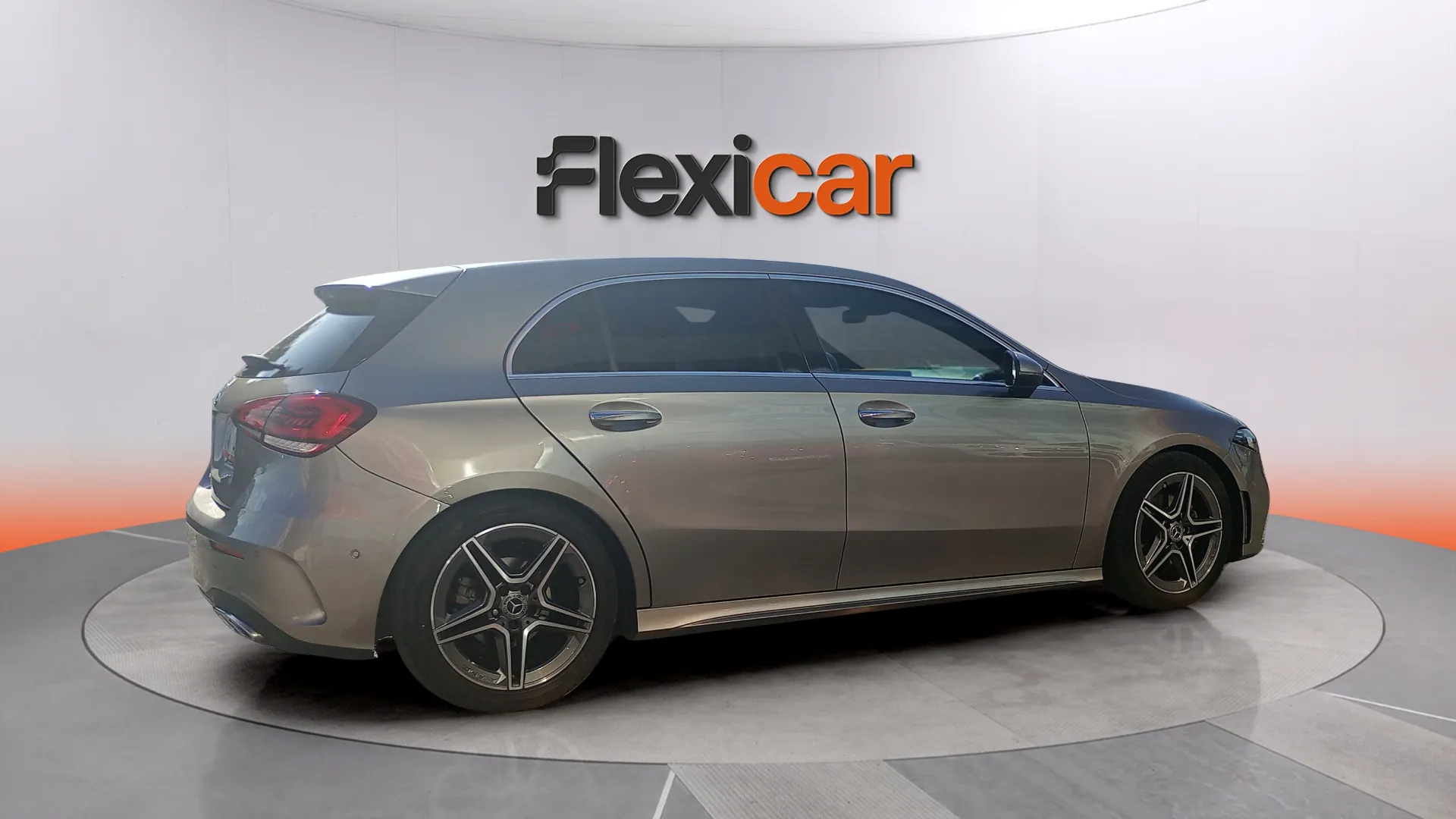 Mercedes-Benz Clase A A 180 - foto 9