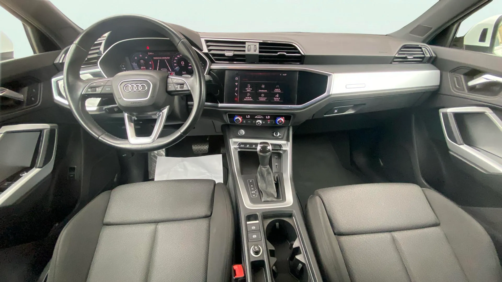 Audi Q3 40 TDI S tronic quattro S Line - foto 11