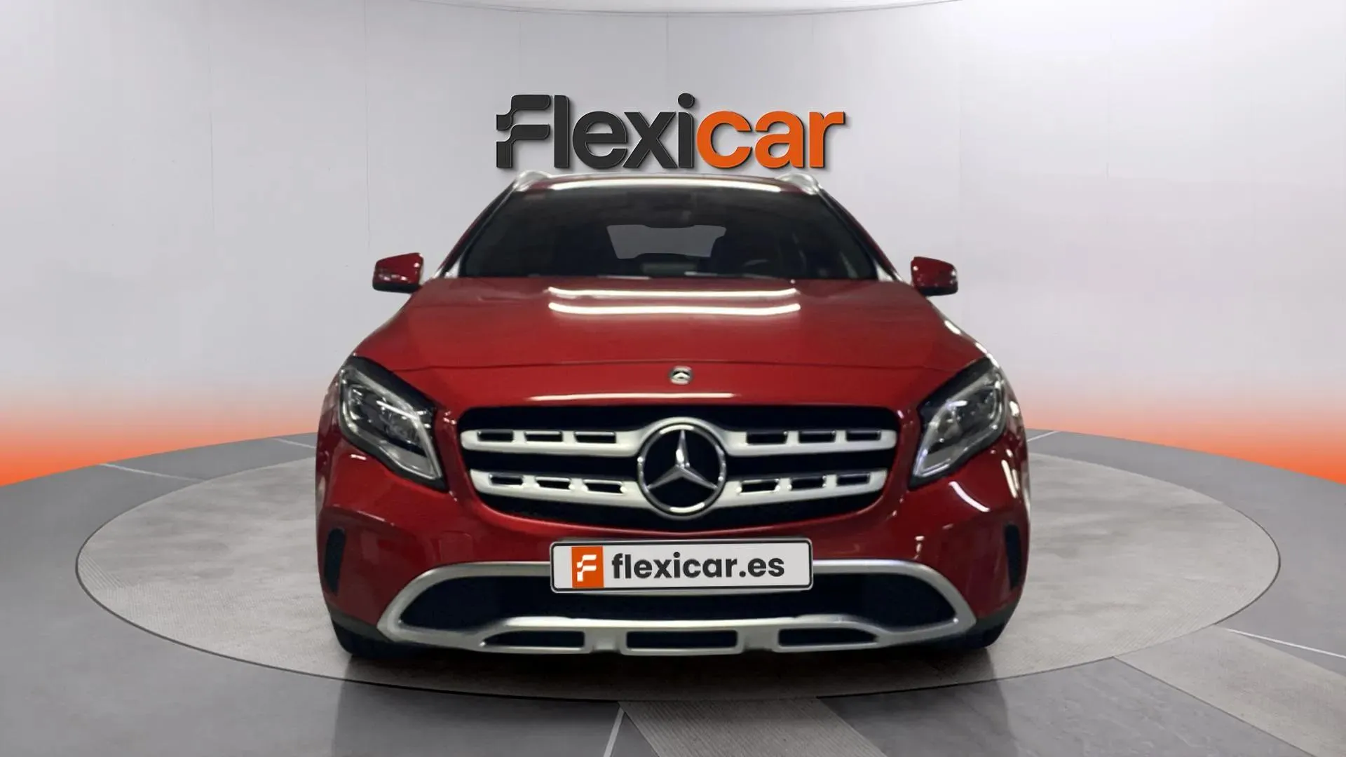 Mercedes-Benz GLA 200 d - foto 2