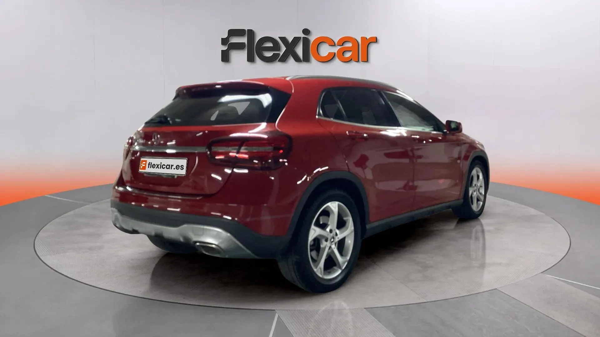 Mercedes-Benz GLA 200 d - foto 7