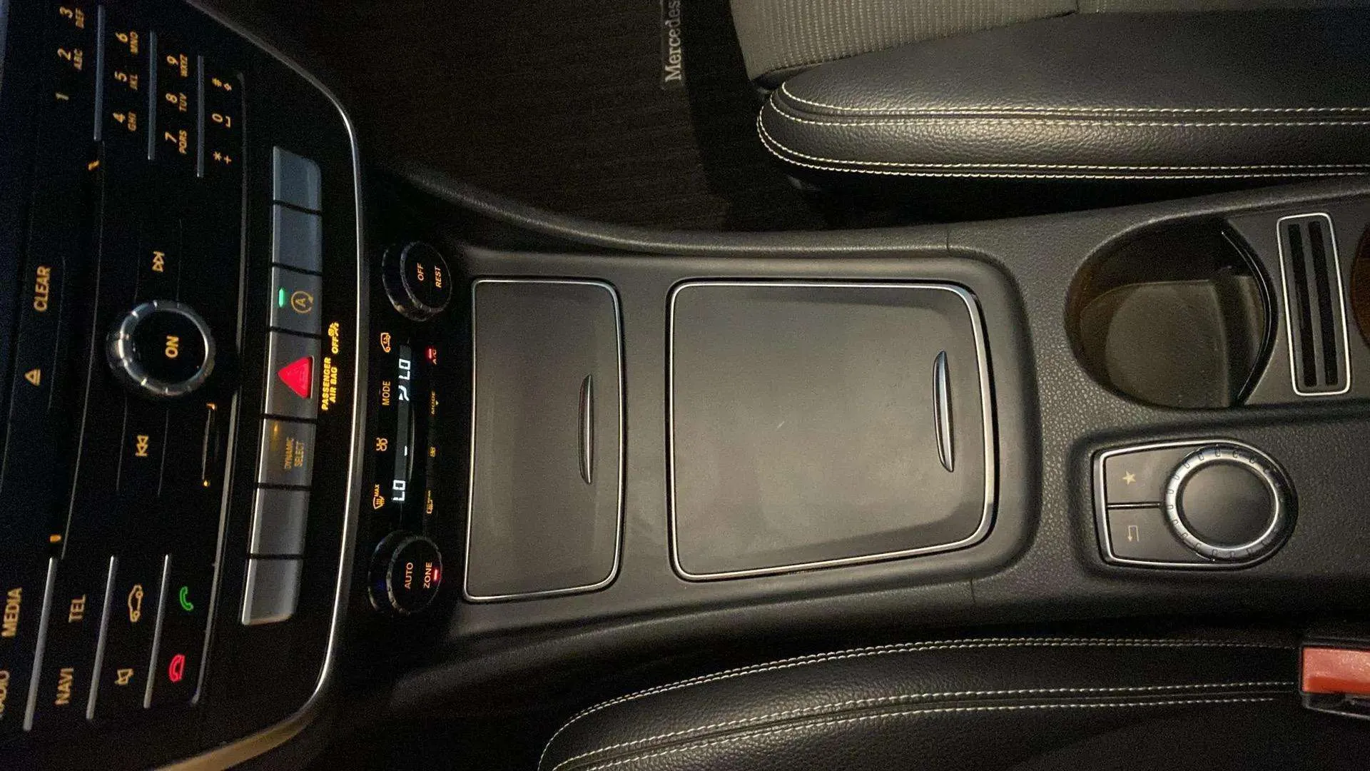 Mercedes-Benz GLA 200 d - foto 17
