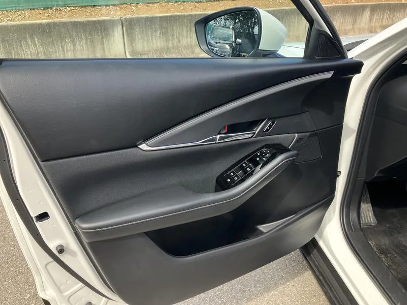 Mazda CX-30 2.5L e-SKYACT G MHEV Centr-Line - foto 11