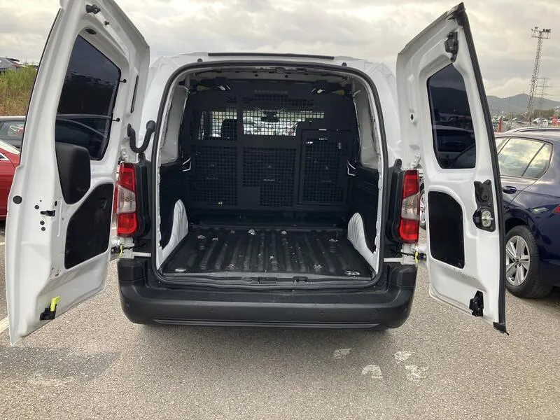 Peugeot Partner BlueHDi - foto 31
