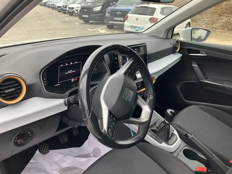 SEAT Arona 1.0 TSI Style Plus - foto 10