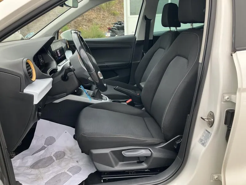 SEAT Arona 1.0 TSI Style Plus - foto 13