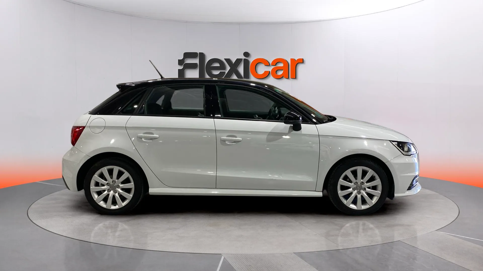Audi A1 Adrenalin 1.0 TFSI Sportback - foto 4