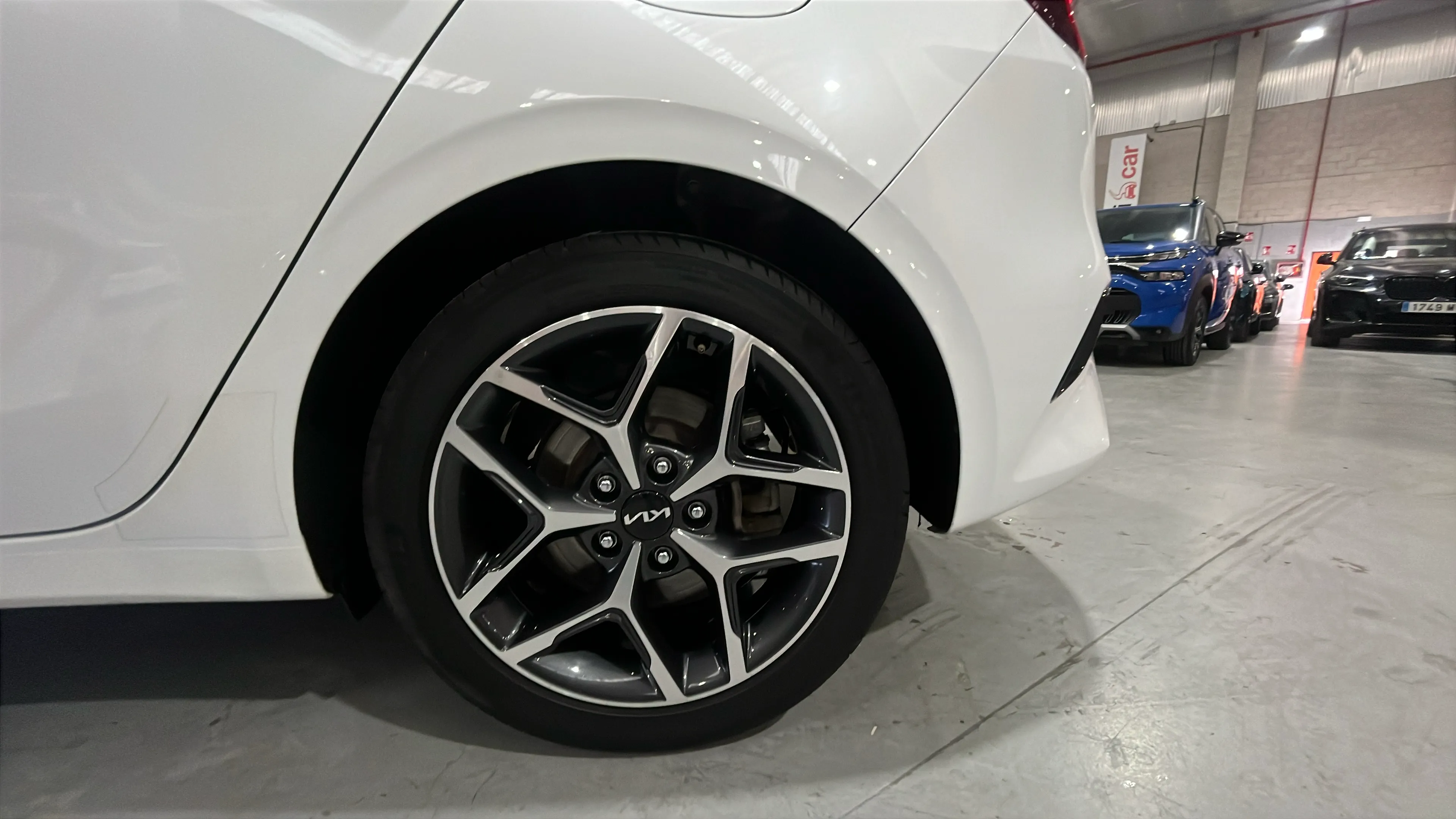 Kia Ceed 1.0 T-GDi Drive - foto 14