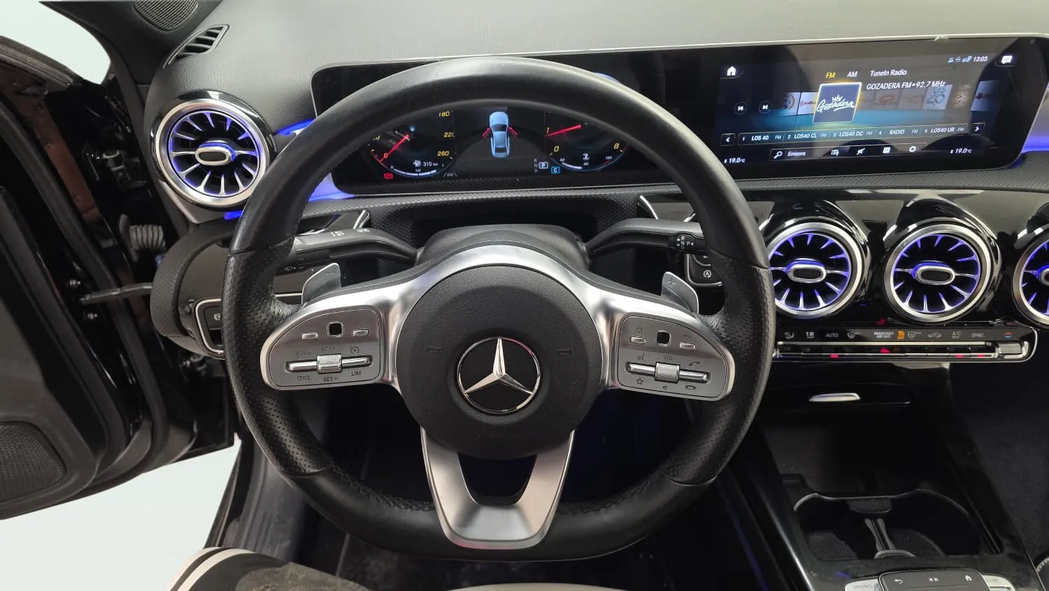 Mercedes-Benz Clase A Sedán A 200 - foto 12