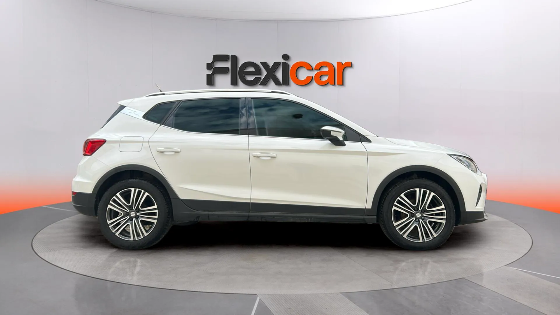 SEAT Arona 1.0 TSI FR - foto 3