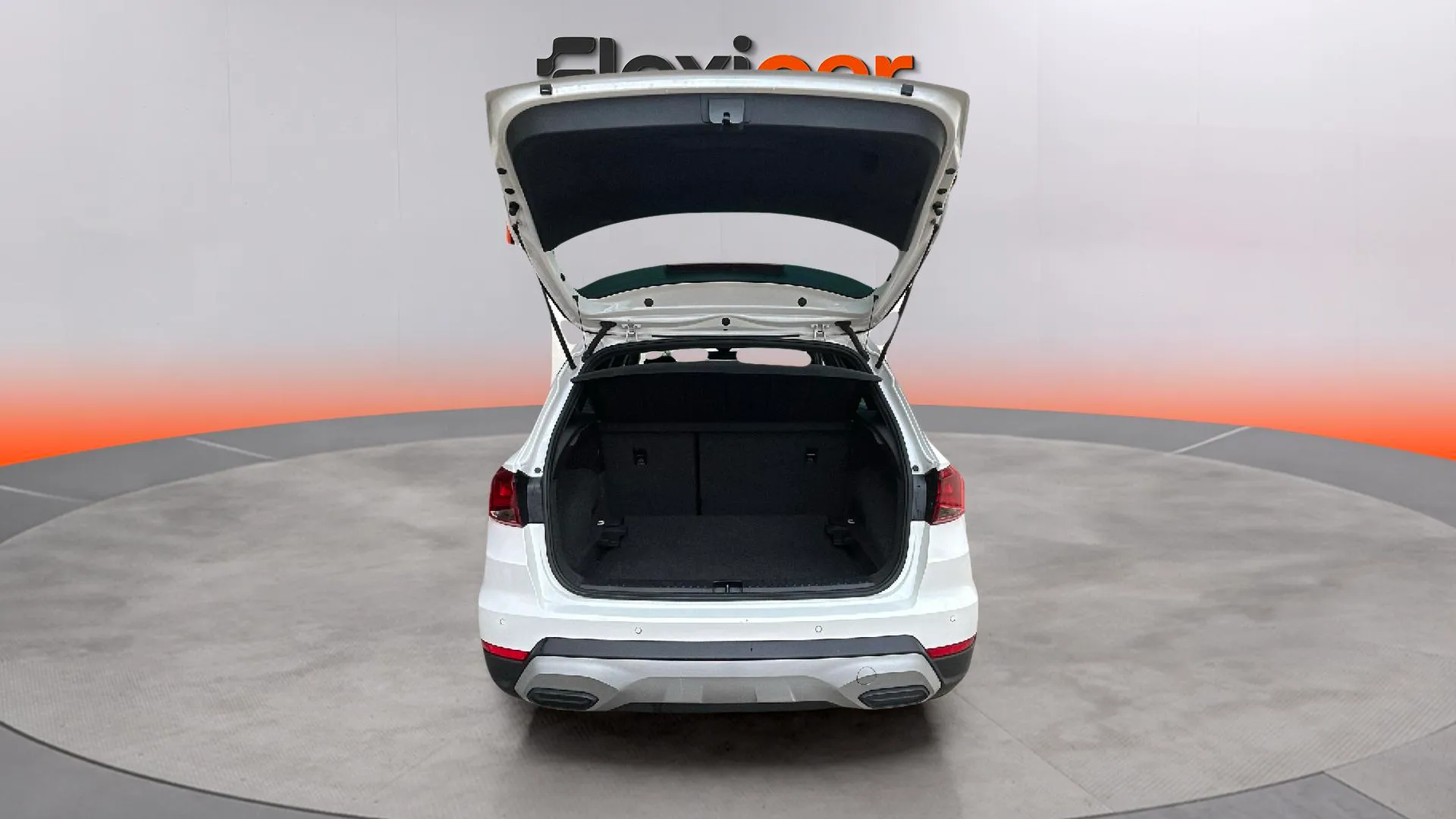 SEAT Arona 1.0 TSI FR - foto 17