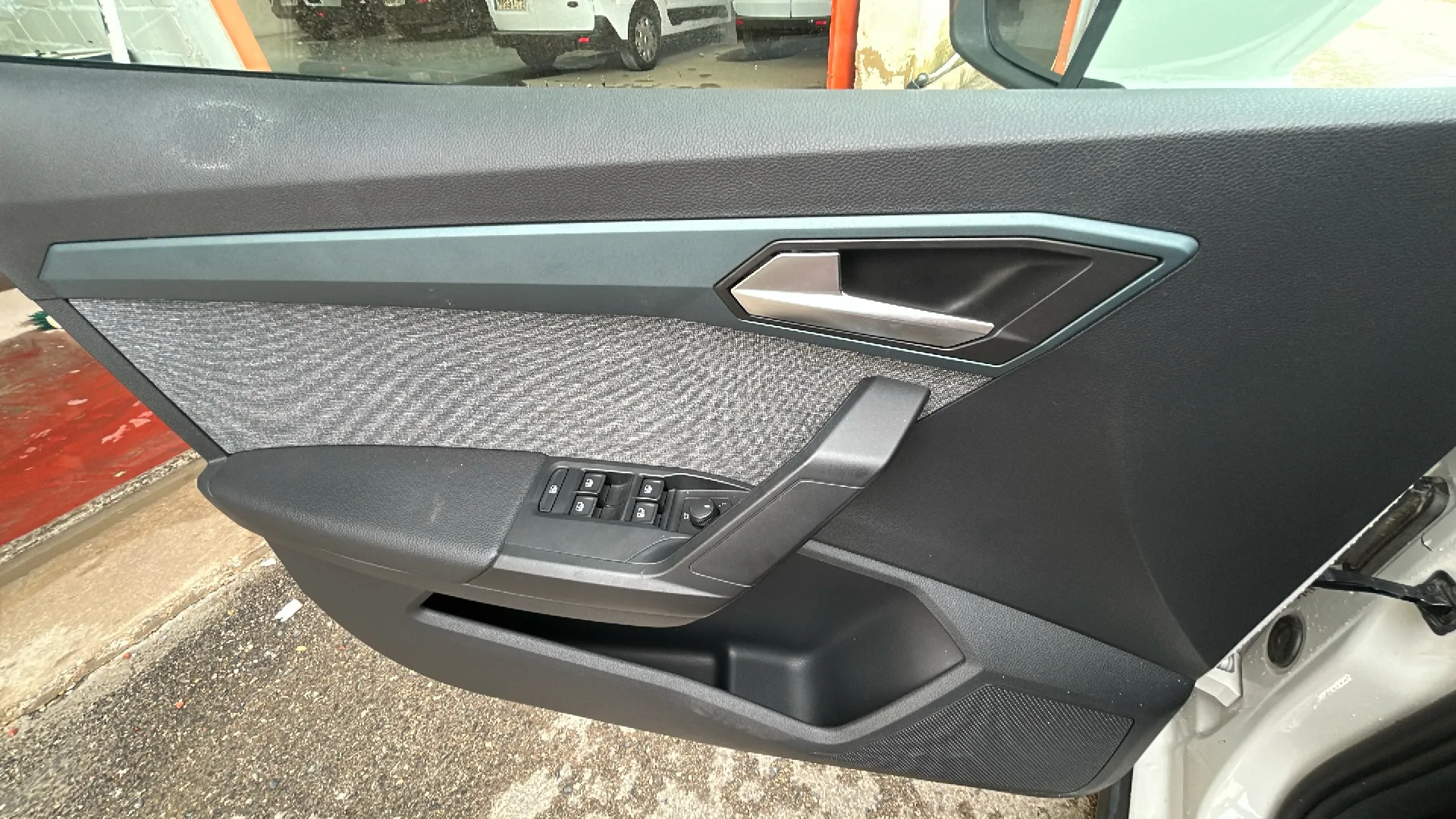SEAT Arona 1.0 TSI FR - foto 13