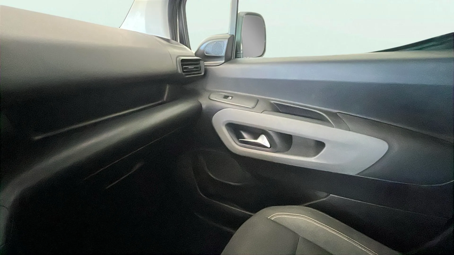 Peugeot Rifter Access Standard BlueHDi - foto 29