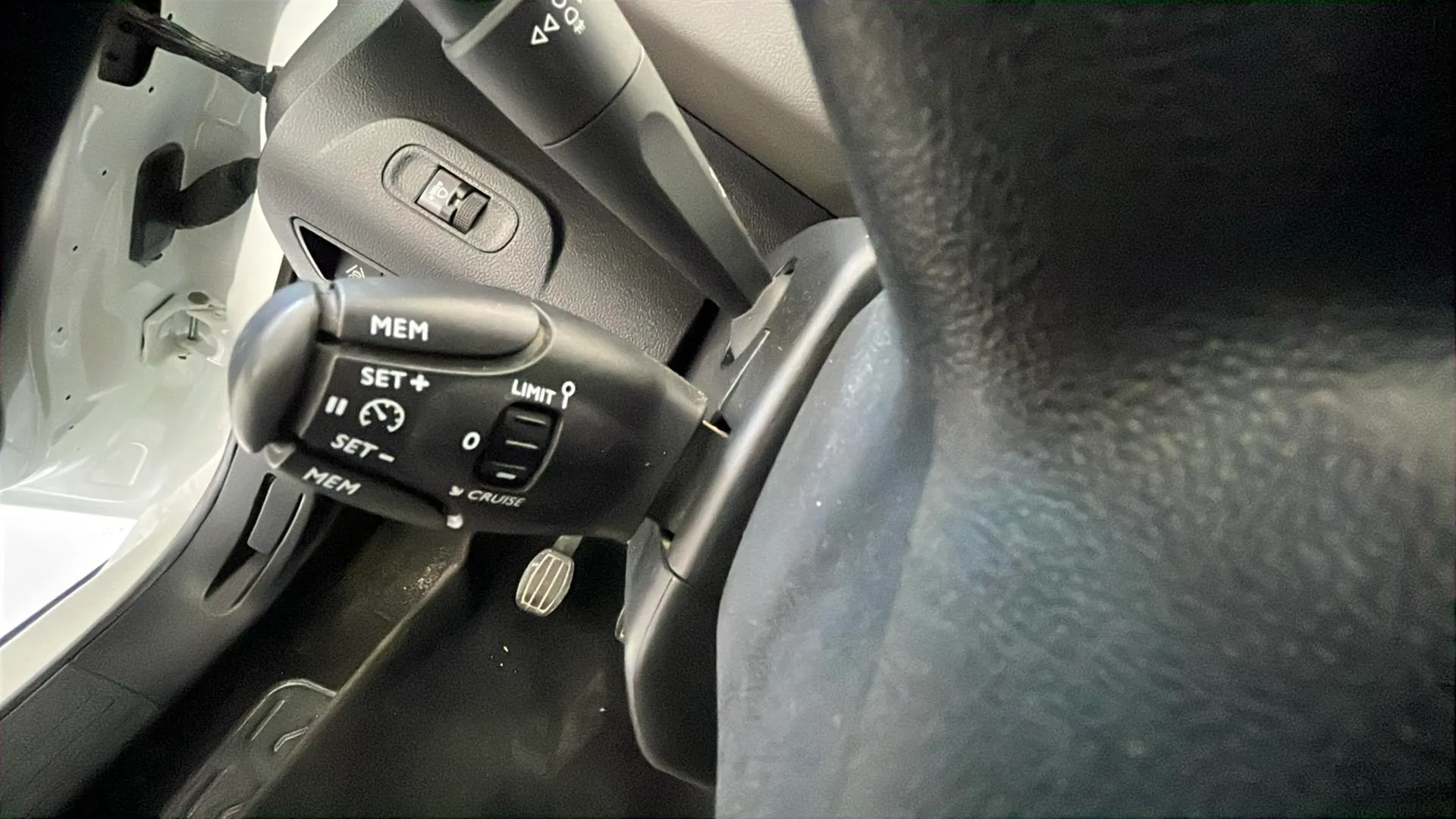 Peugeot Rifter Access Standard BlueHDi - foto 23