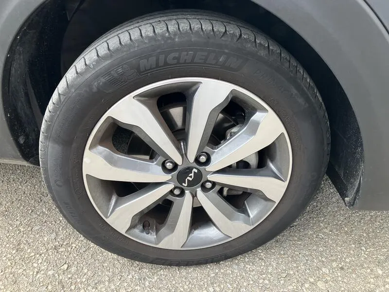 Kia Stonic 1.0 T-GDi MHEV iMT Concept - foto 39