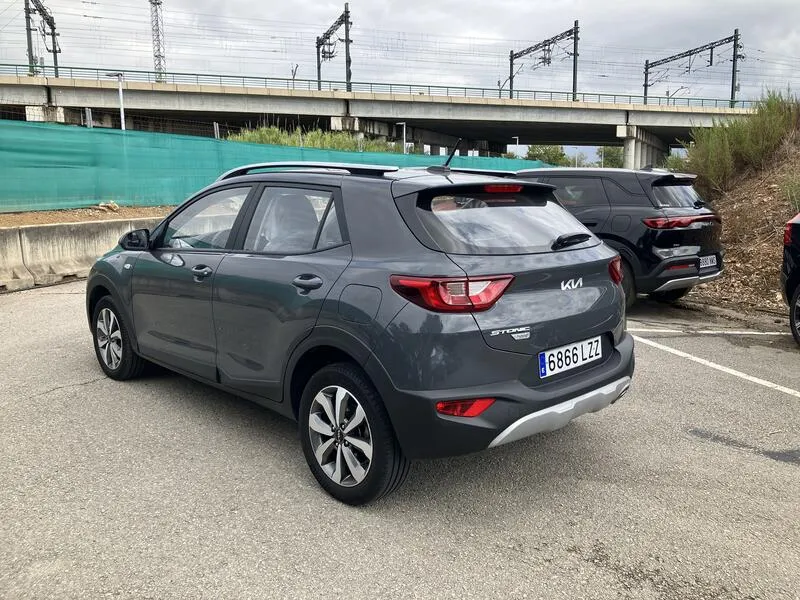 Kia Stonic 1.0 T-GDi MHEV iMT Concept - foto 4