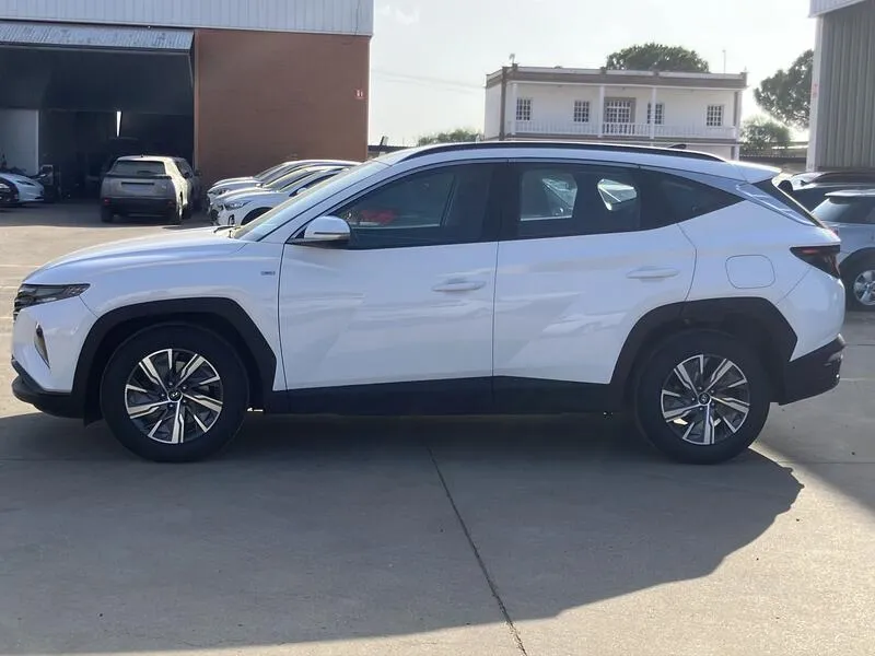 Hyundai Tucson 1.6 CRDi 48V Maxx - foto 3