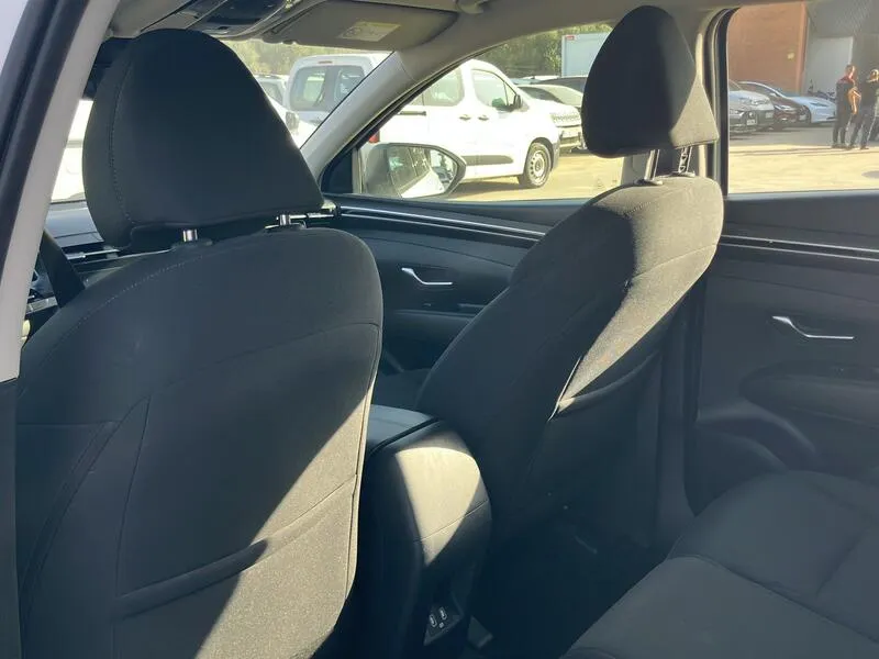 Hyundai Tucson 1.6 CRDi 48V Maxx - foto 35