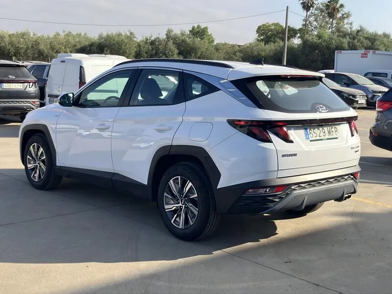 Hyundai Tucson 1.6 CRDi 48V Maxx - foto 4
