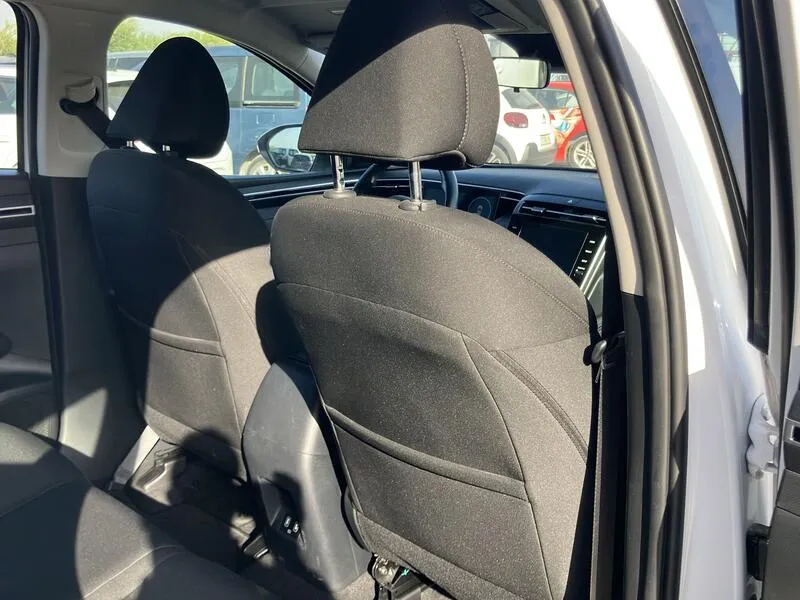 Hyundai Tucson 1.6 CRDi 48V Maxx - foto 32