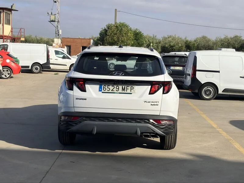 Hyundai Tucson 1.6 CRDi 48V Maxx - foto 5