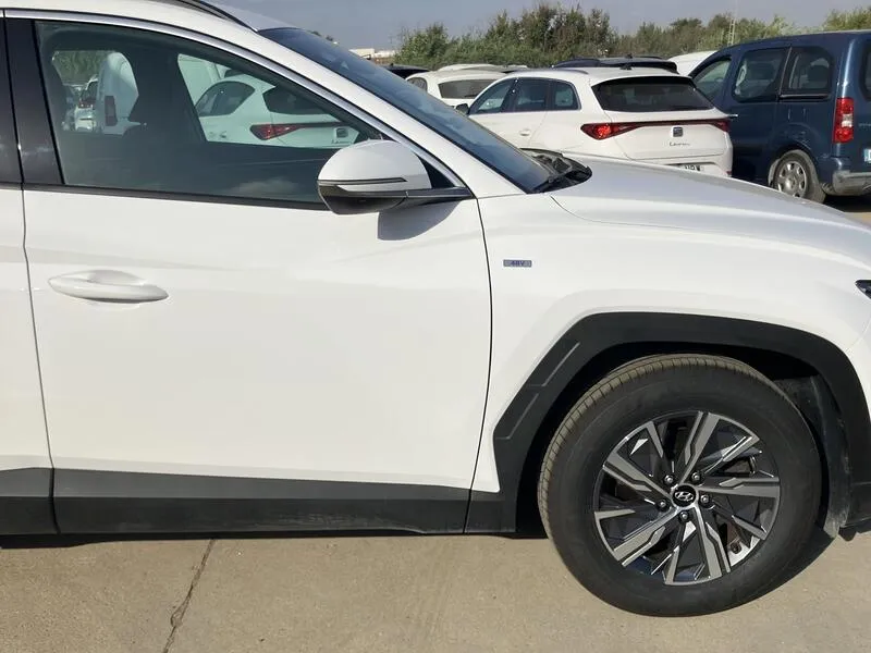 Hyundai Tucson 1.6 CRDi 48V Maxx - foto 25