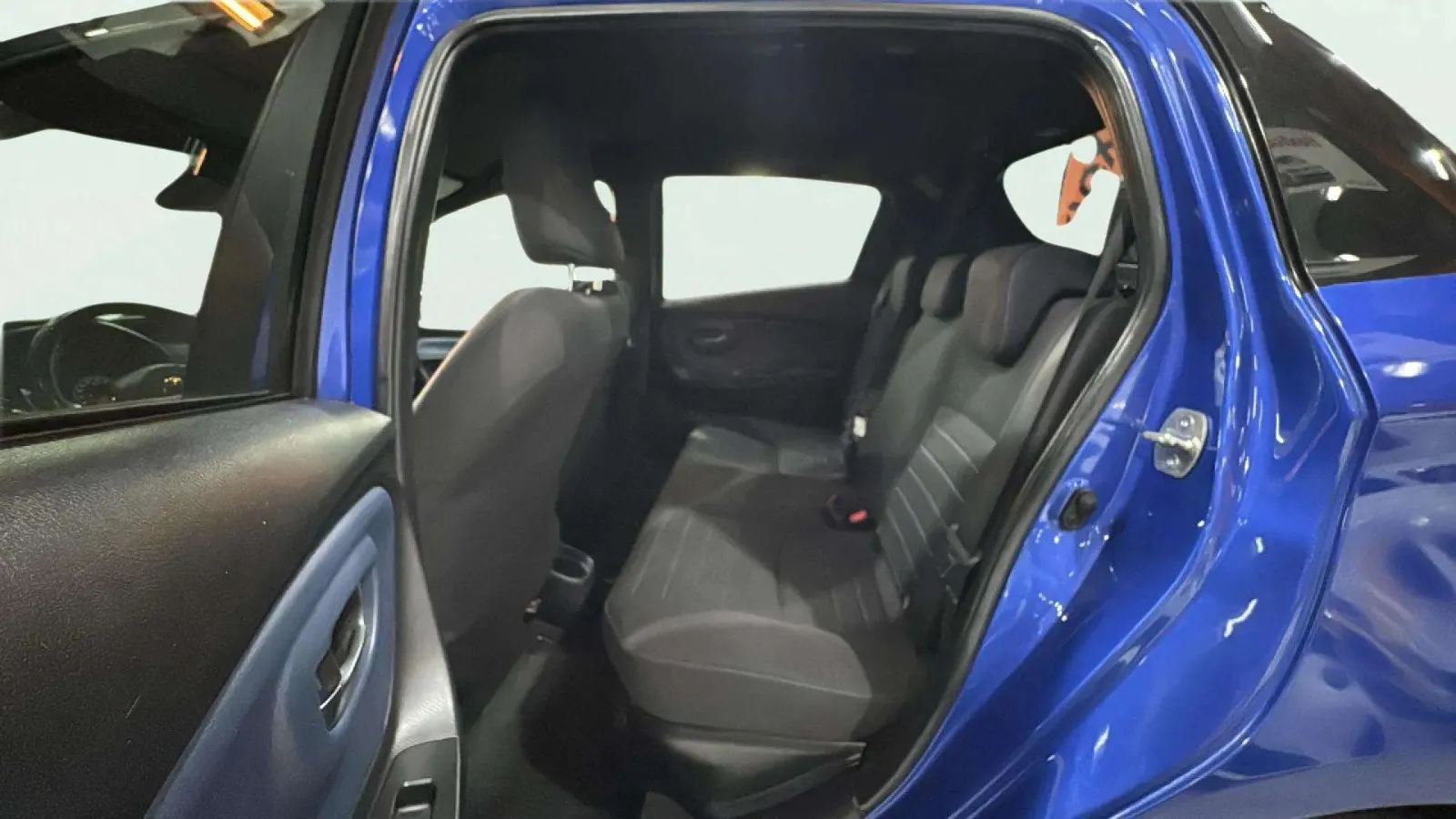 Toyota Yaris 1.5 Hybrid Feel - foto 18