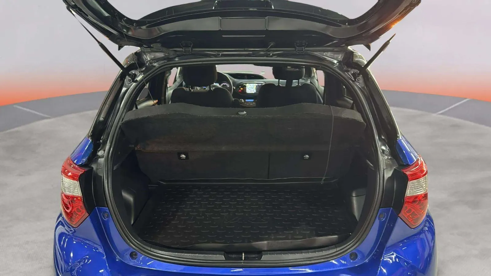 Toyota Yaris 1.5 Hybrid Feel - foto 21