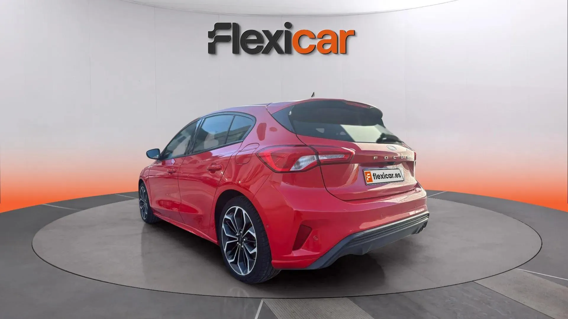 Ford Focus 1.0 EcoBoost Trend - foto 5