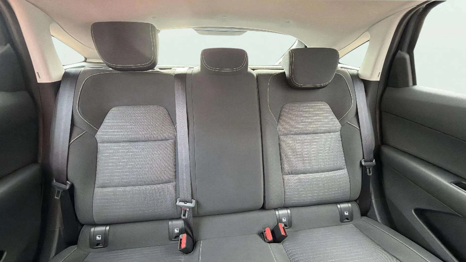 Renault Arkana TCe 140 EDC FAP Business HEV - foto 27