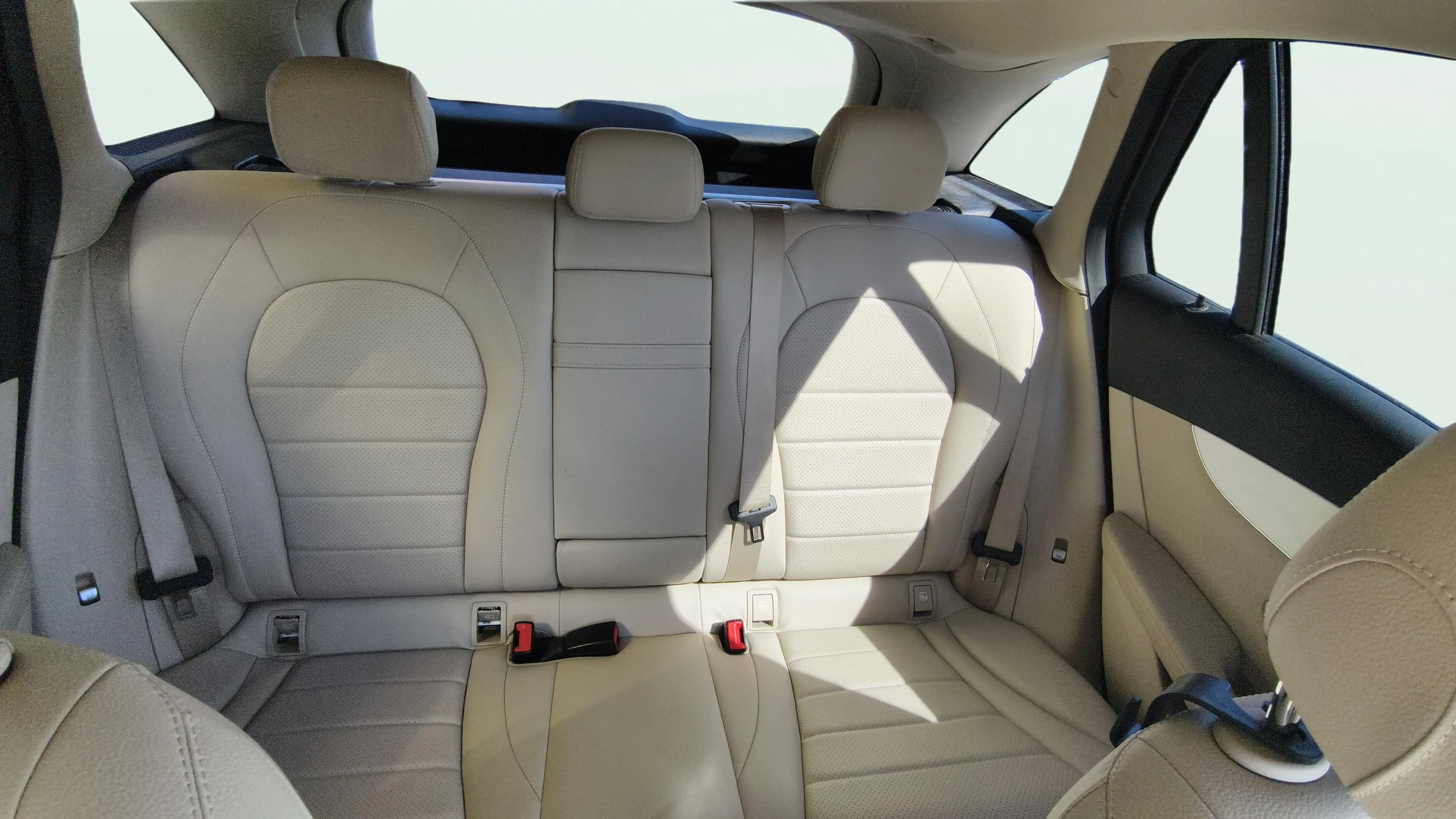 Mercedes-Benz GLC 350 e 4MATIC - foto 14