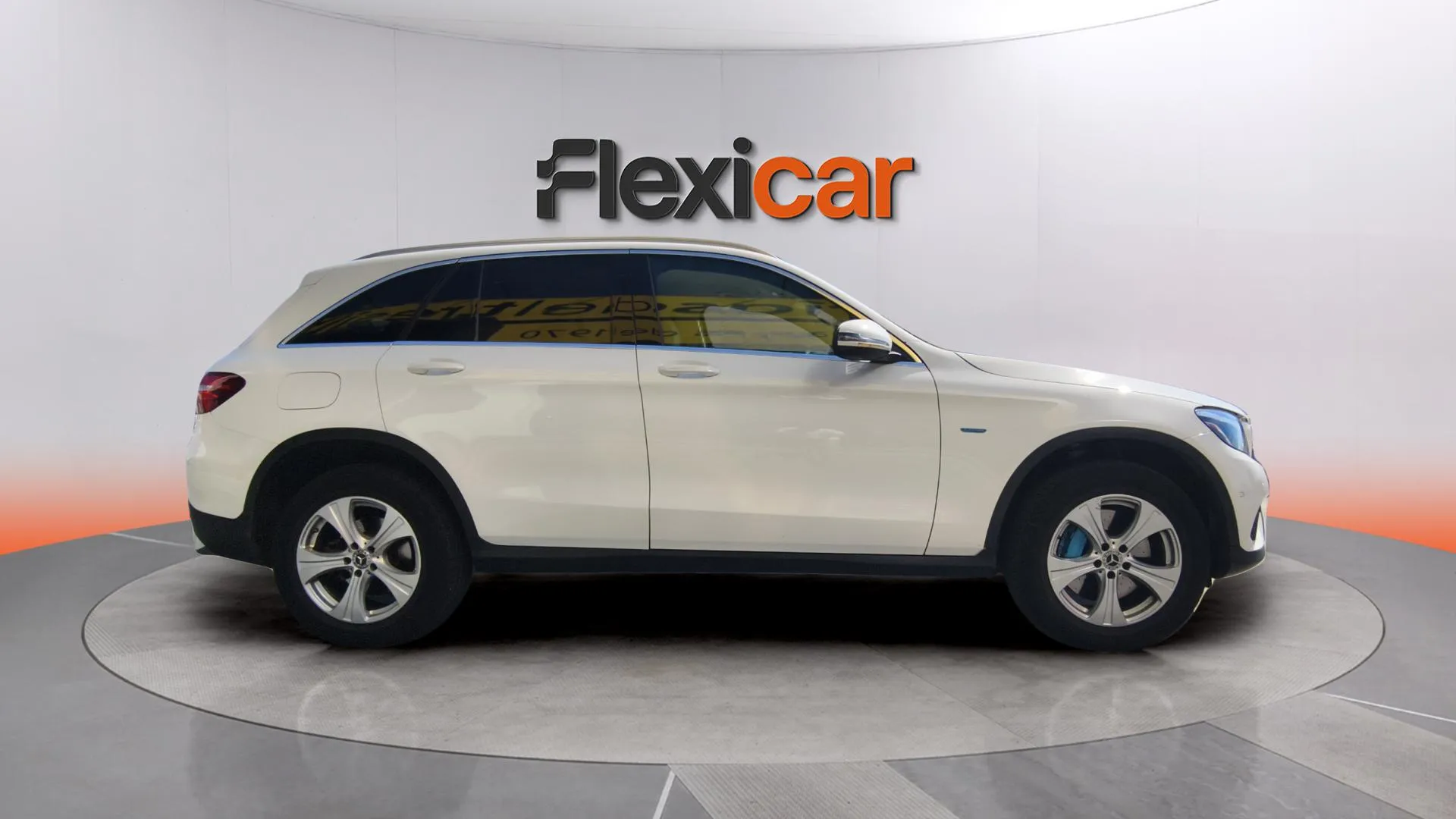 Mercedes-Benz GLC 350 e 4MATIC - foto 2
