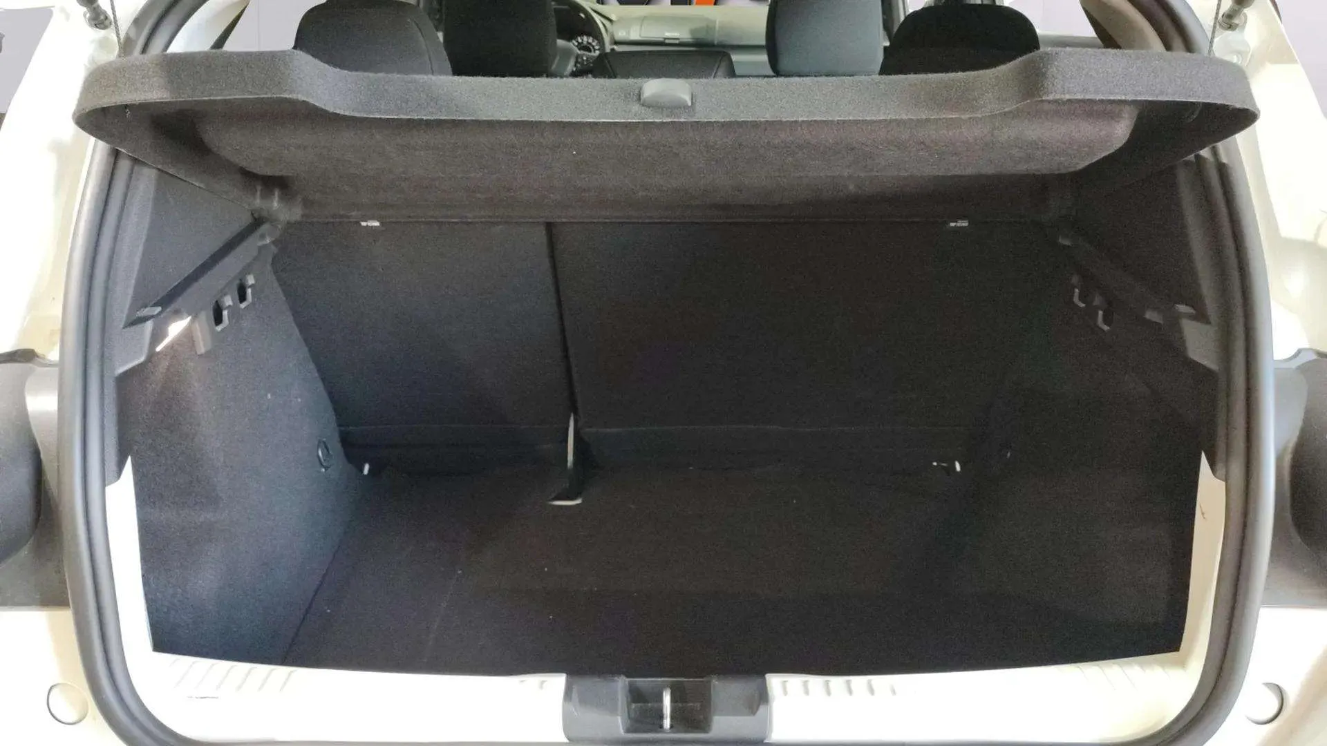 Dacia Sandero Comfort SCe - foto 18