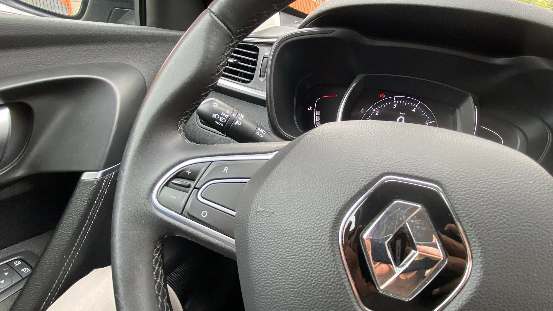 Renault Kadjar Business TCe GPF - foto 18