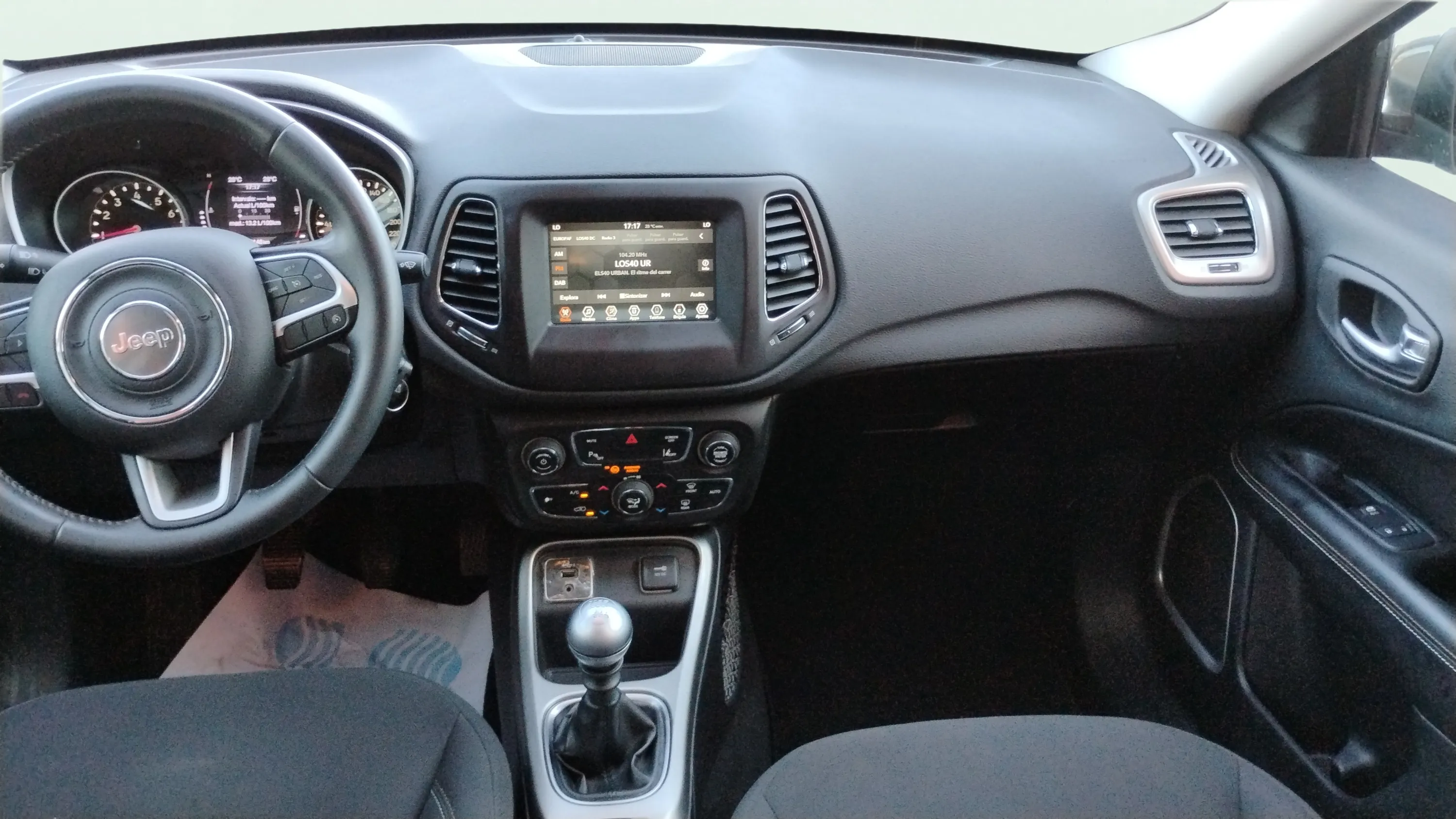 Jeep Compass 1.4 Mair Longitude 4x2 - foto 10
