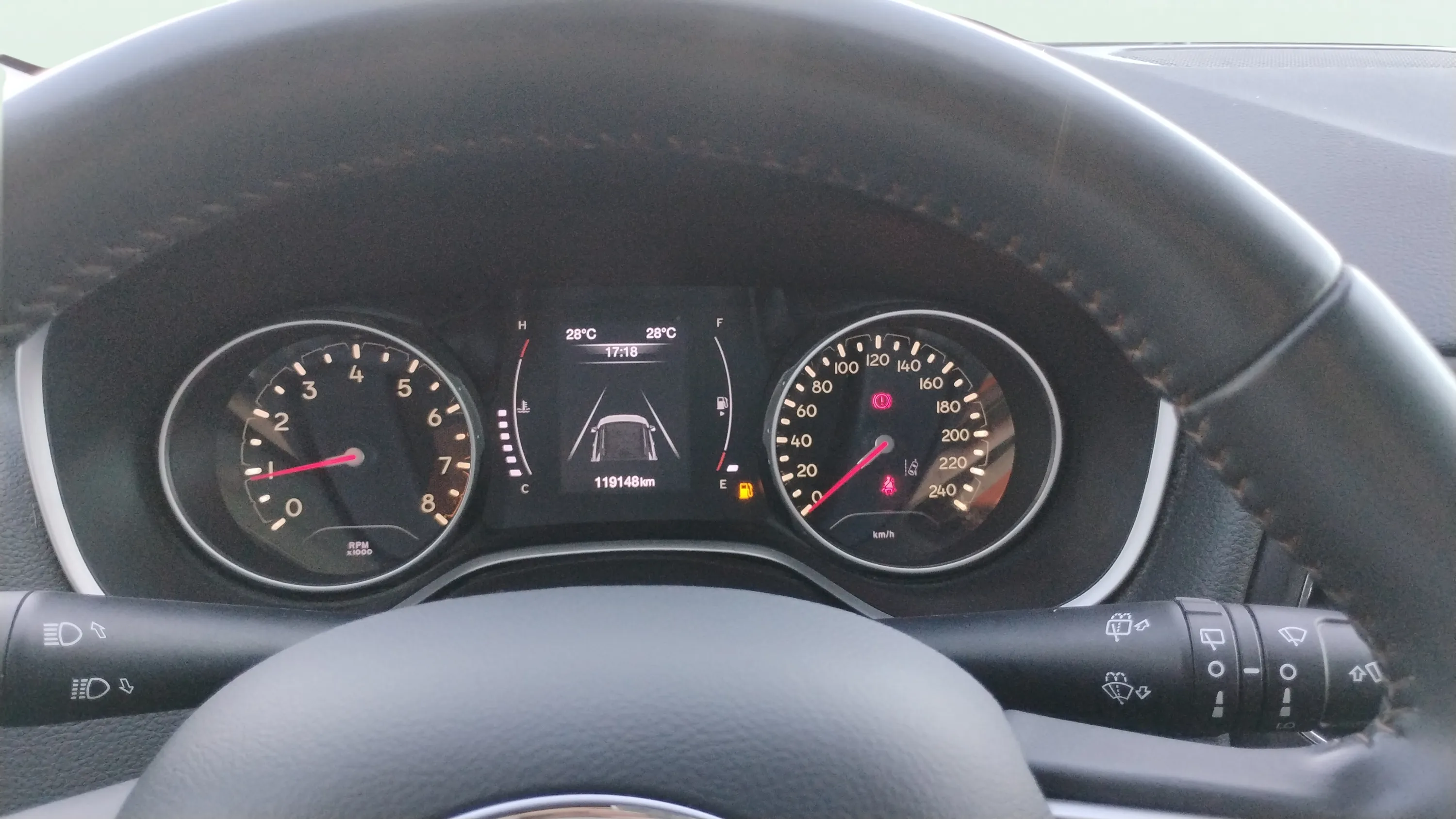 Jeep Compass 1.4 Mair Longitude 4x2 - foto 12