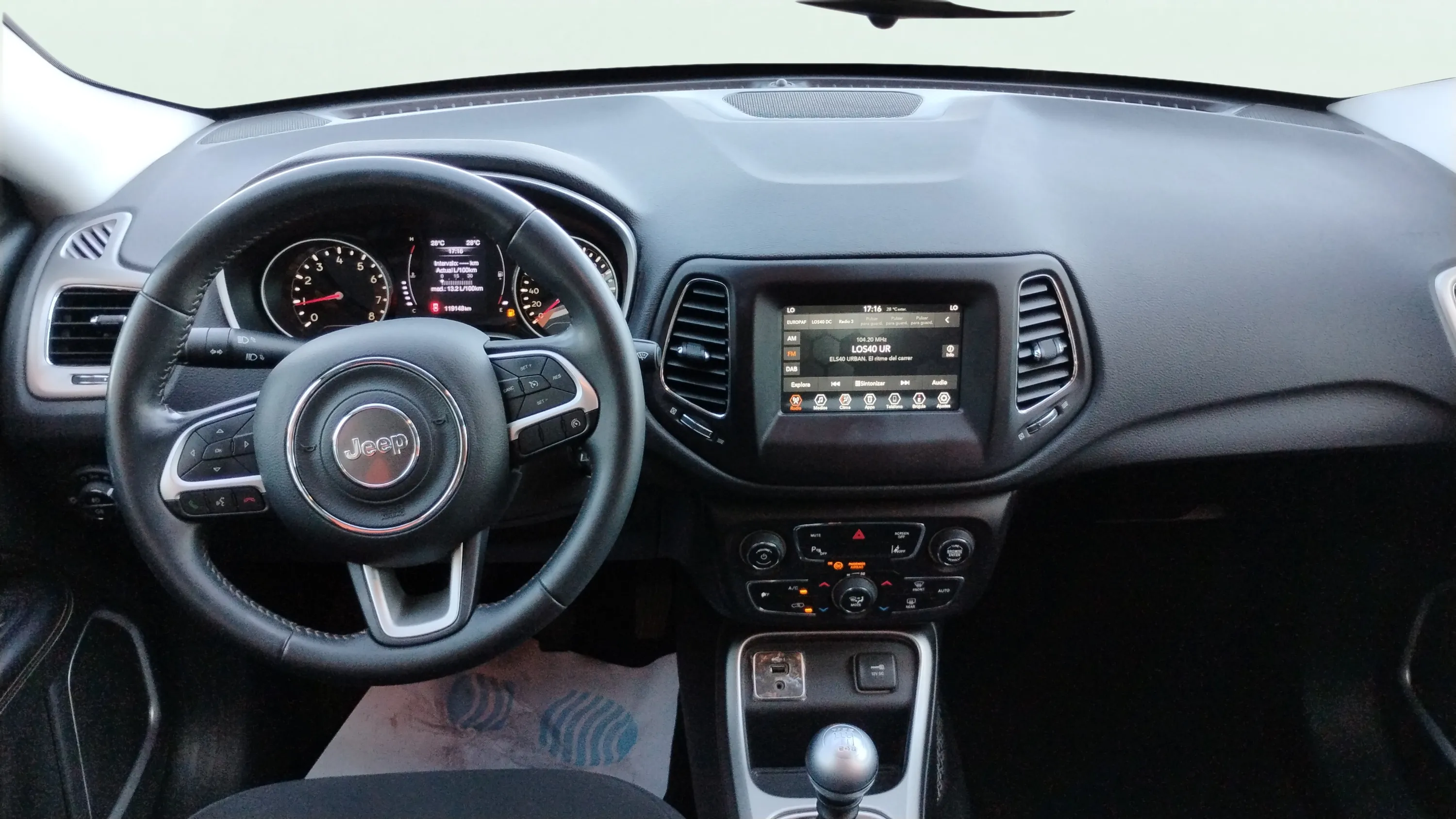 Jeep Compass 1.4 Mair Longitude 4x2 - foto 9