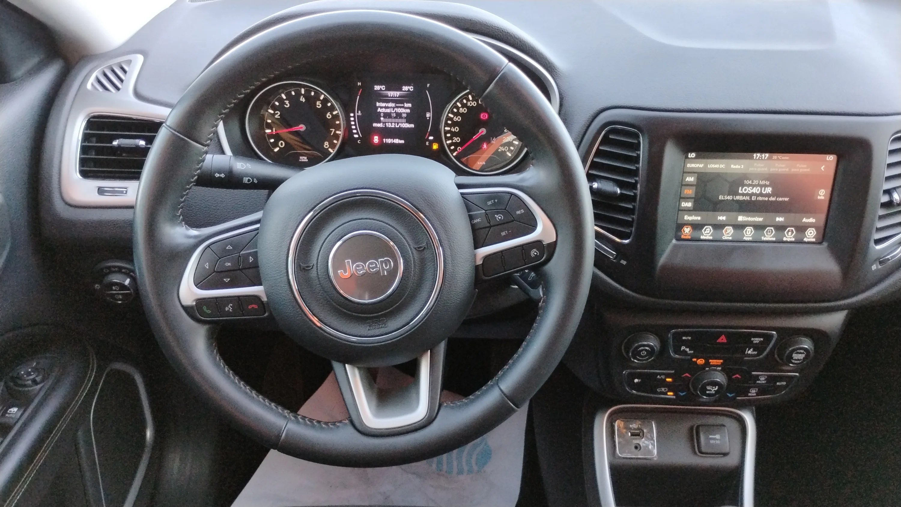 Jeep Compass 1.4 Mair Longitude 4x2 - foto 11