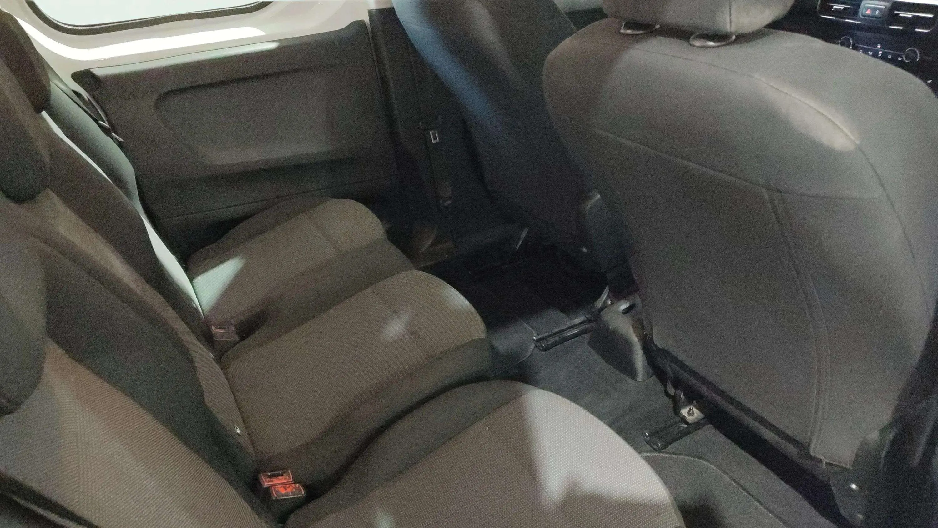 Peugeot Rifter Active Pack Long BlueHDi - foto 17