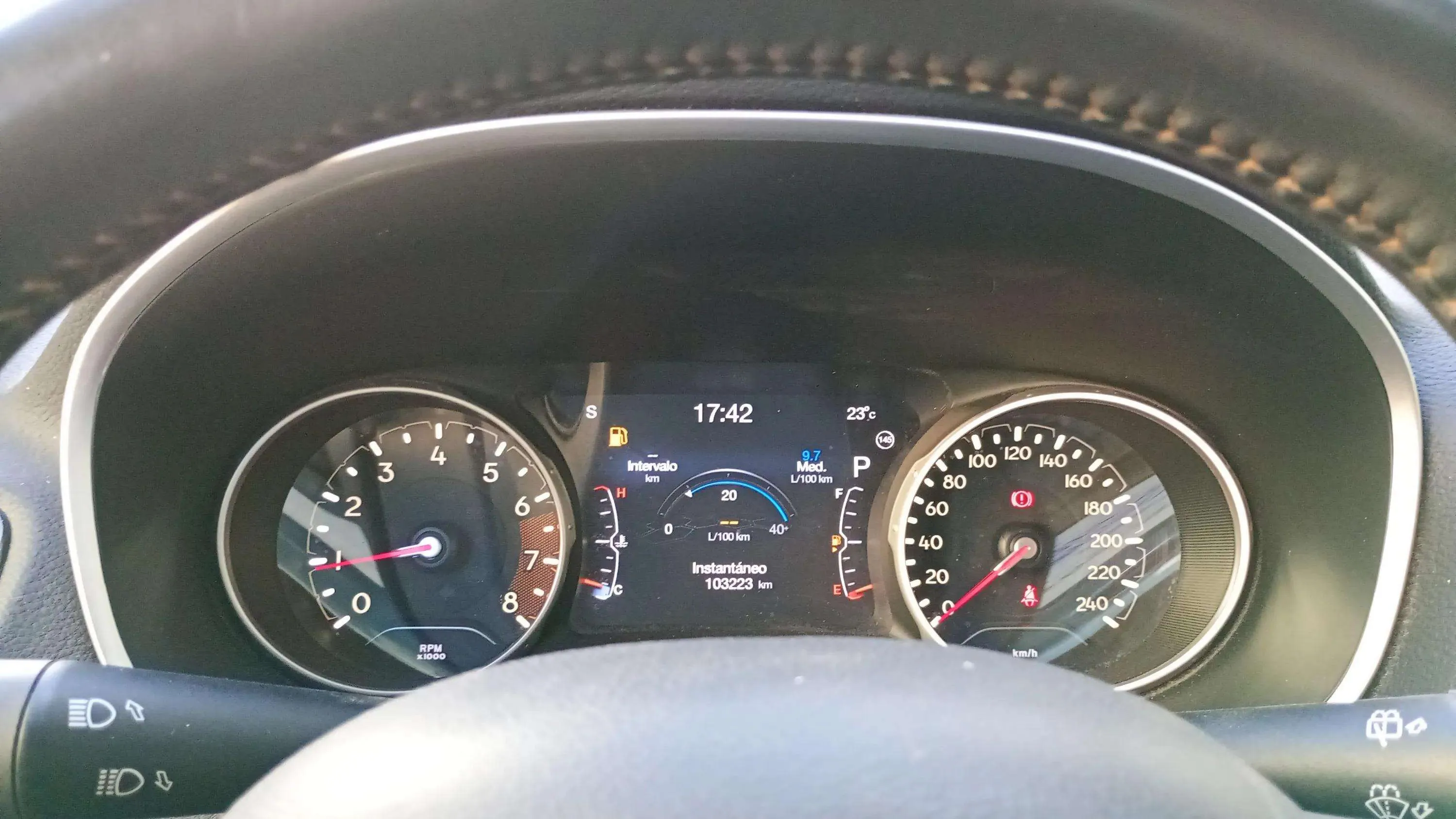 Jeep Compass 1.4 Mair Limited 4x4 AD - foto 9