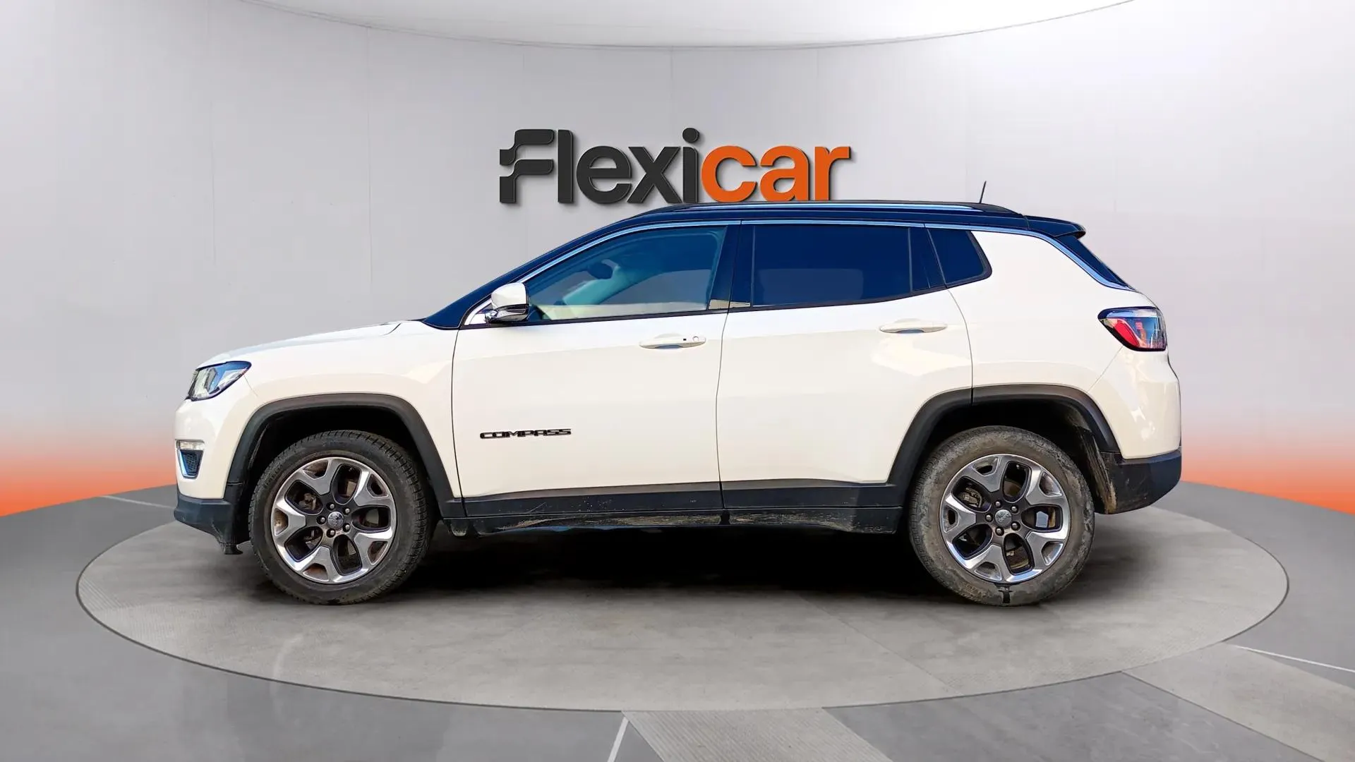 Jeep Compass 1.4 Mair Limited 4x4 AD - foto 3