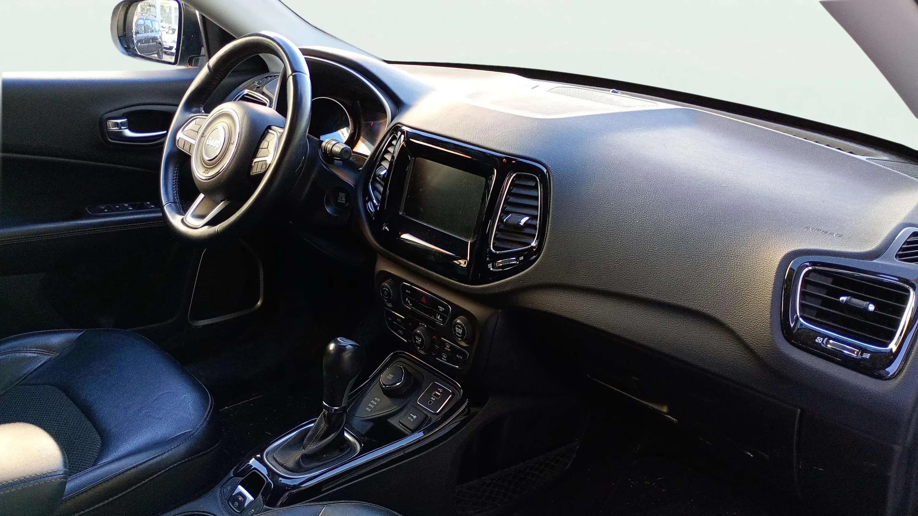 Jeep Compass 1.4 Mair Limited 4x4 AD - foto 13