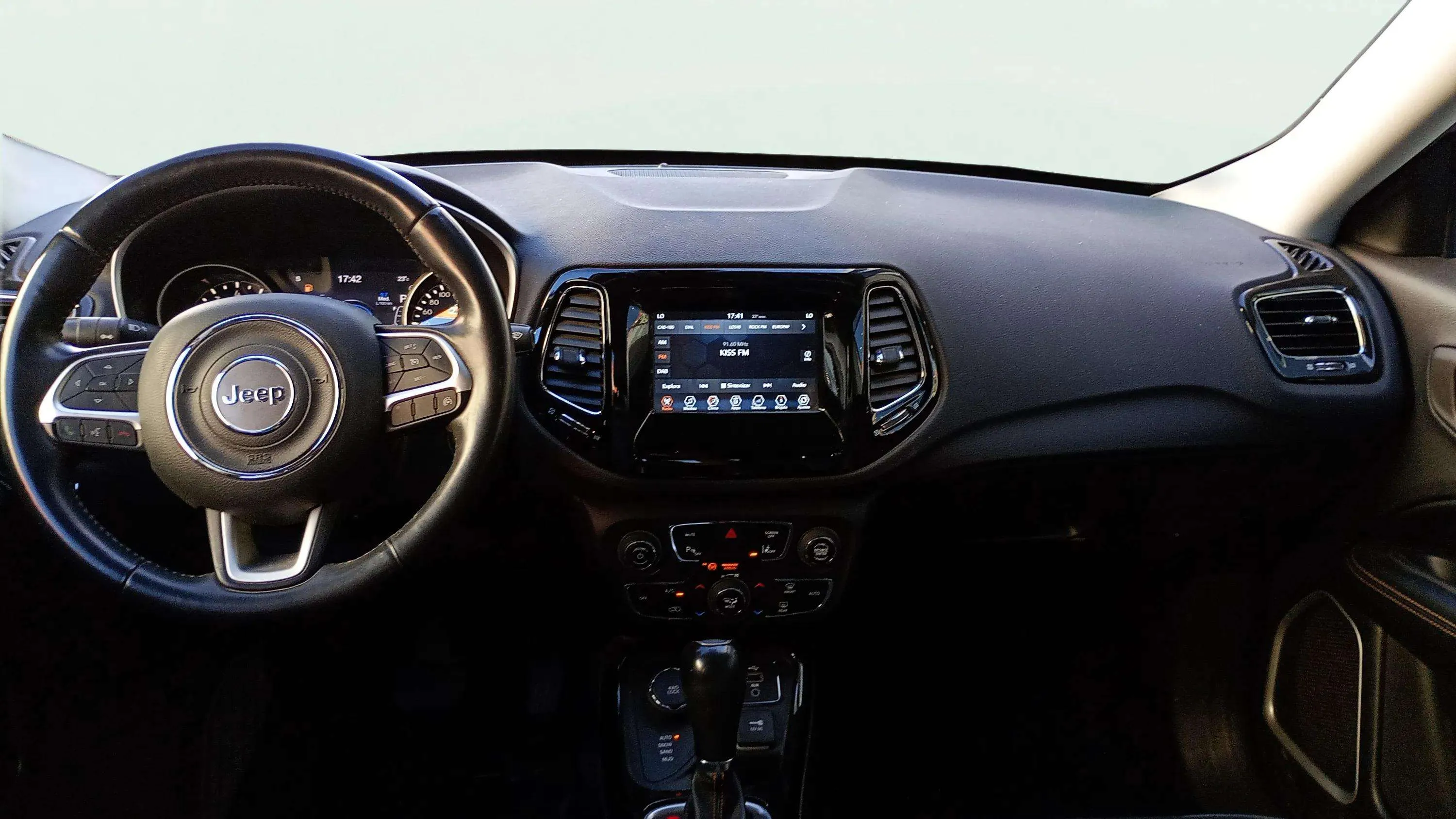 Jeep Compass 1.4 Mair Limited 4x4 AD - foto 7