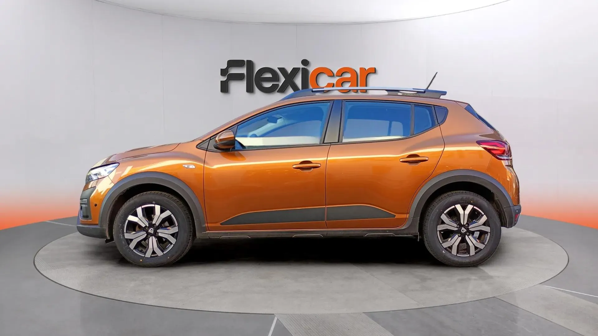 Dacia Sandero Stepway Comfort TCe CVT - foto 4