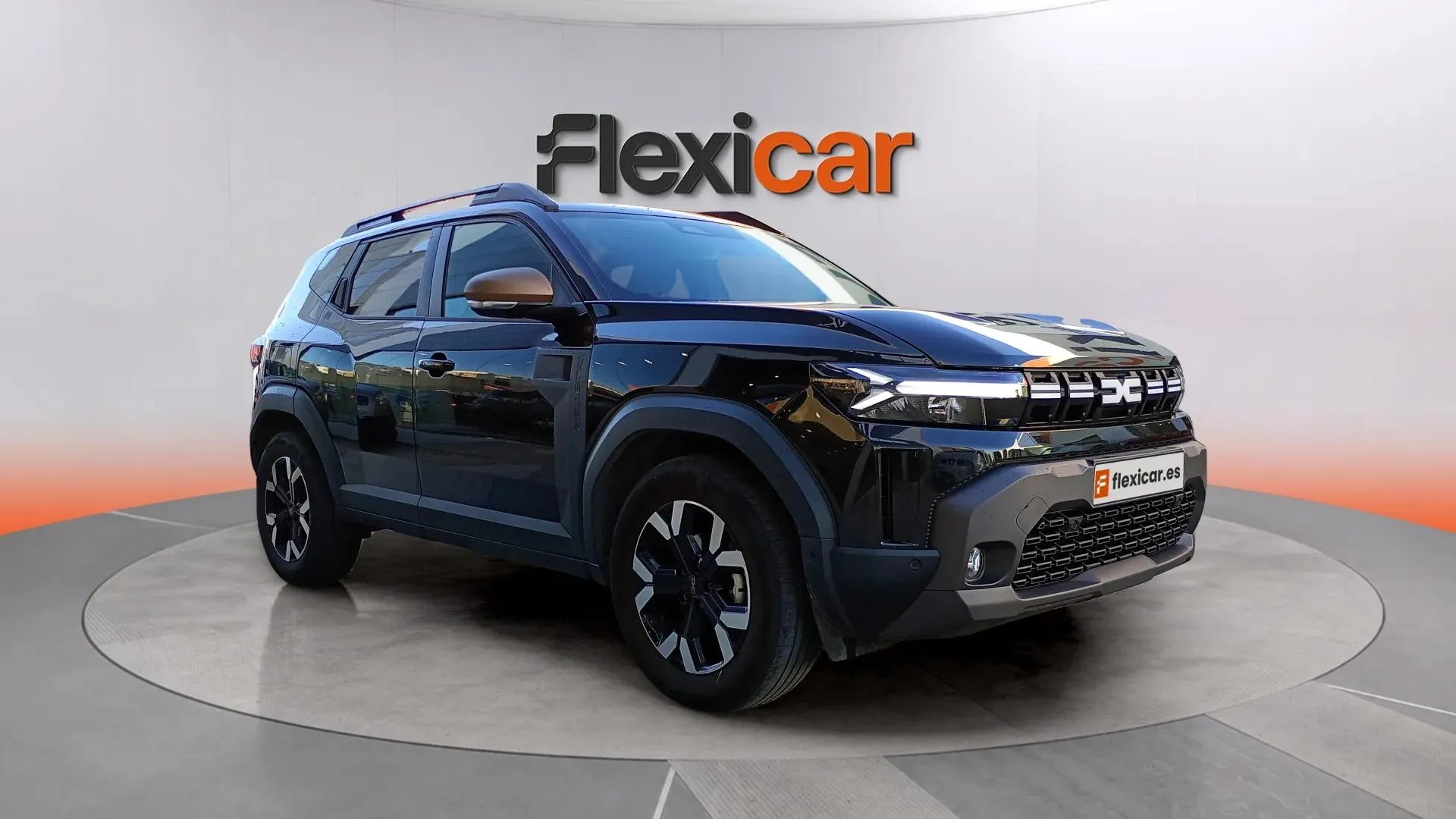 Dacia Duster Expression TCe 48v 4x2 - foto 1
